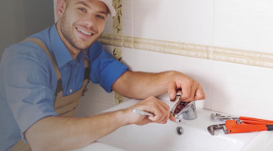 Professional clogged drains services in Burleson, TX